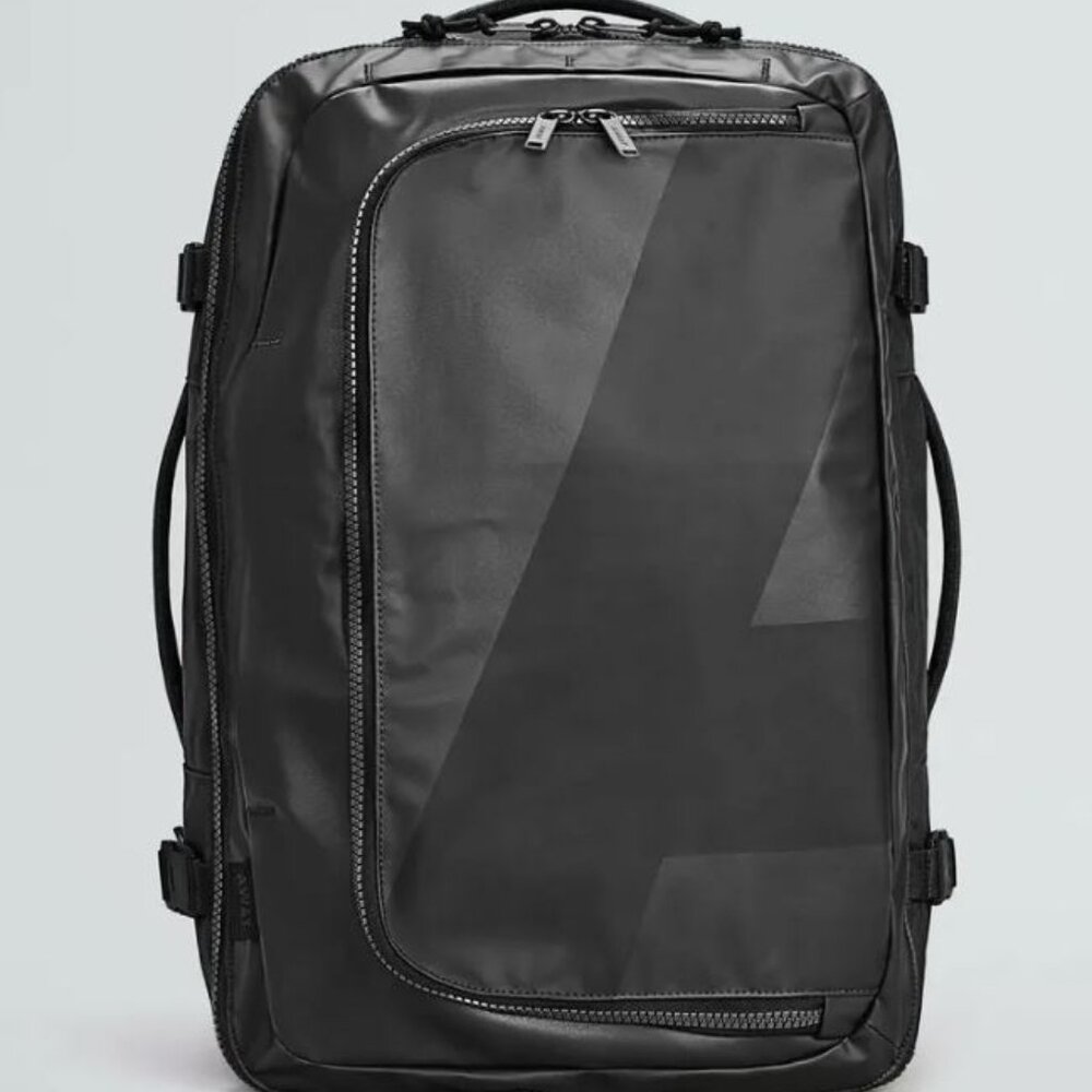Away 45L Backpack BRAND NEW